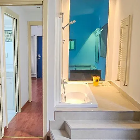 Guesthost - Modern With Hot Tub Milan