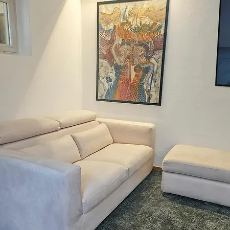 Guesthost - Modern With Hot Tub * Milan