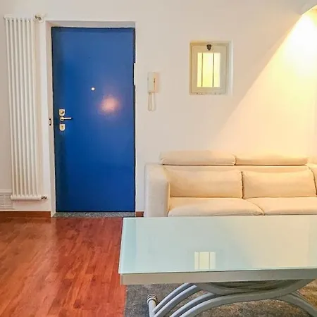 Apartment Guesthost - Modern With Hot Tub *